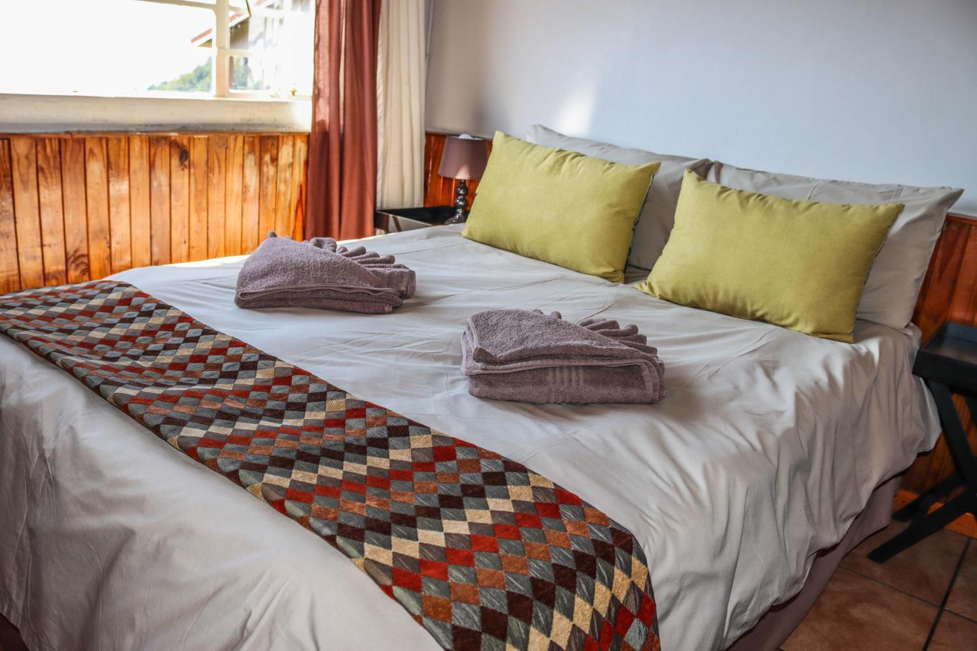 Panorama Chalets & Rest Camp Graskop Exterior photo